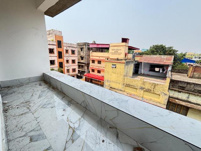 2 BHK Apartment in Hindmotor for resale Hooghly. The reference number is 20485473