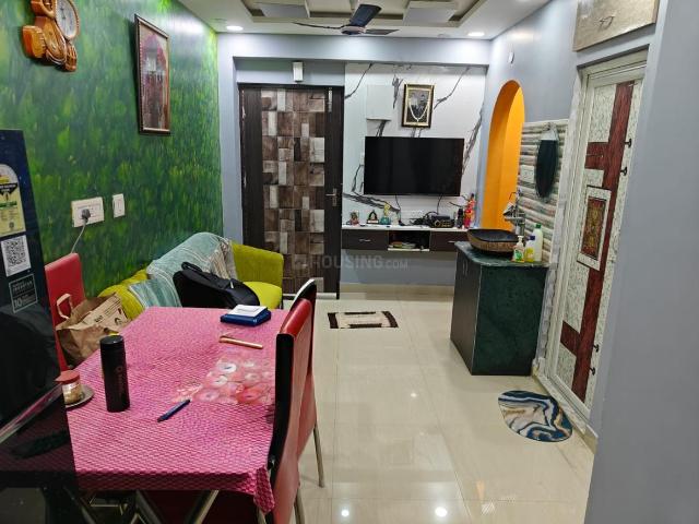 2 BHK Apartment in Keshtopur for resale Kolkata. The reference number is 20655390