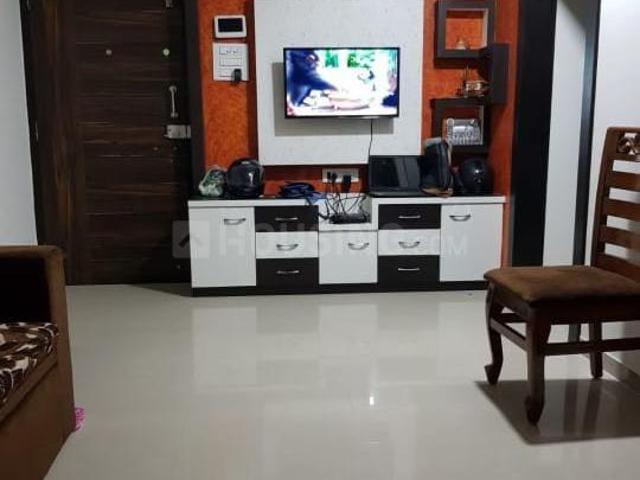 2 BHK Apartment in Hiranandani Estate for rent Thane. The reference number is 17726784