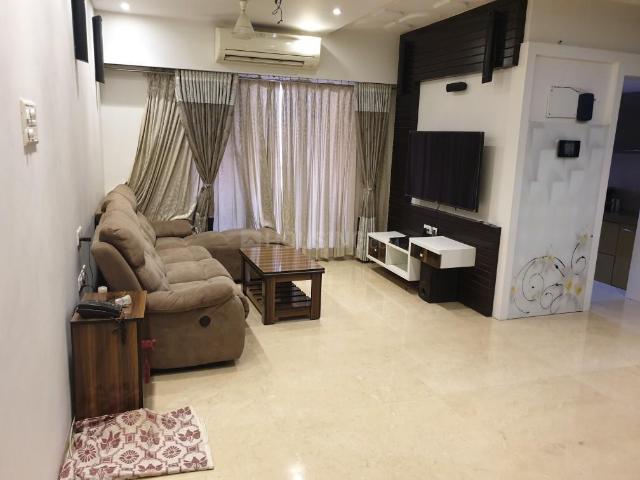 2 BHK Apartment in Hiranandani Estate for rent Thane. The reference number is 20605724