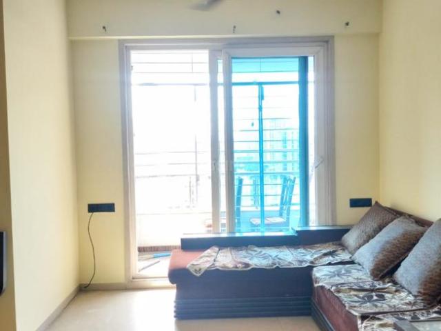 2 BHK Apartment in Hiranandani Estate for rent Thane. The reference number is 20617243