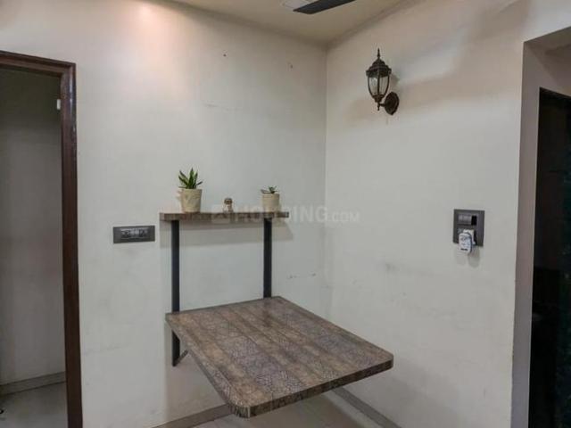 2 BHK Apartment in Hiranandani Estate for resale Thane. The reference number is 17050384