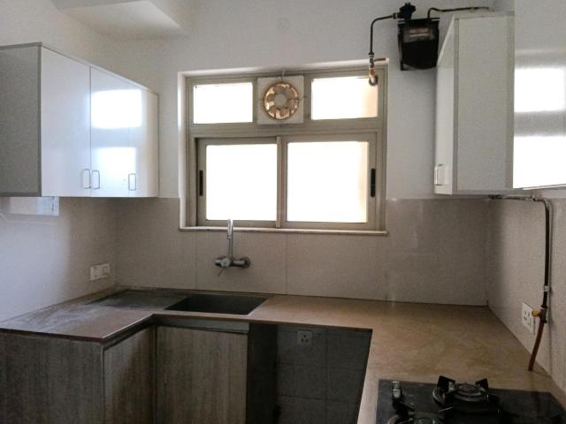2 BHK Apartment in Hiranandani Estate for resale Thane. The reference number is 18722928