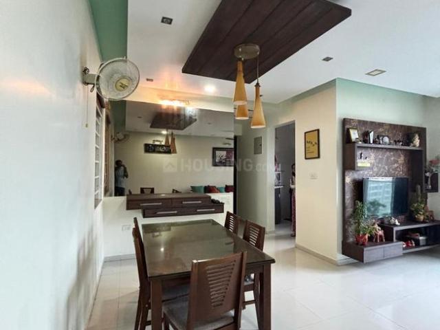 2 BHK Apartment in Hiranandani Estate for resale Thane. The reference number is 19069125