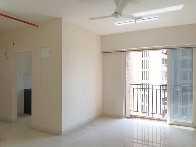 2 BHK Apartment in Hiranandani Estate for resale Thane. The reference number is 20481985