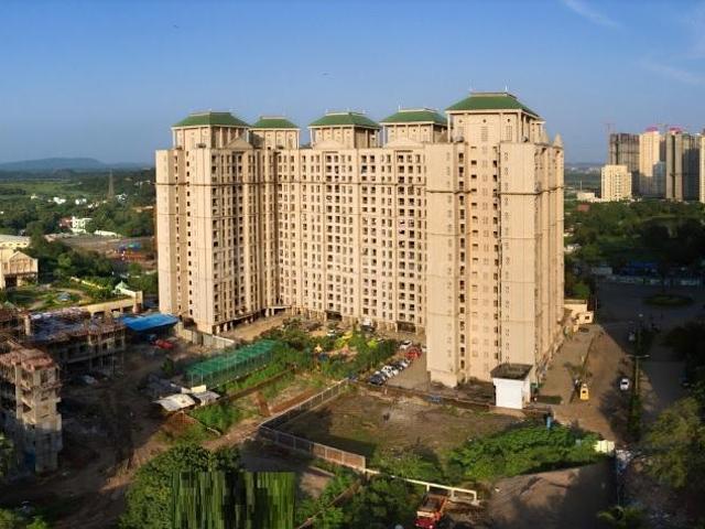 2 BHK Apartment in Hiranandani Estate for resale Thane. The reference number is 20832568