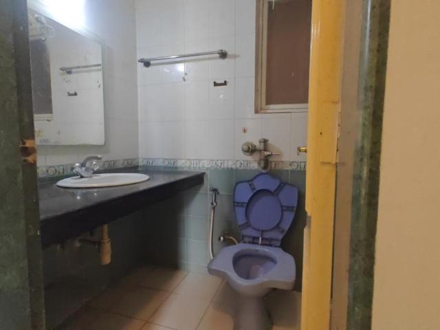 2 BHK Apartment in Hiranandani Estate for resale Thane. The reference number is 20275875