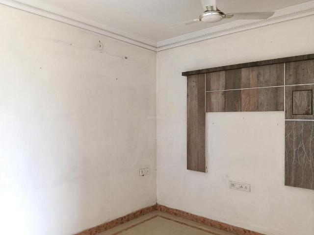 2 BHK Apartment in Hiranandani Estate for resale Thane. The reference number is 20371906