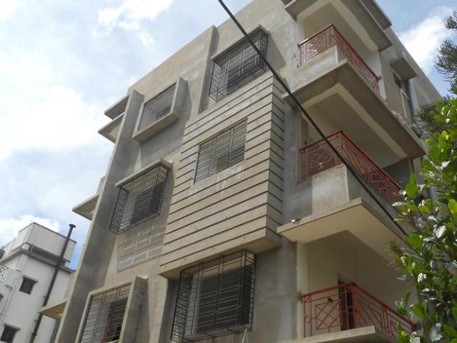 2 BHK Apartment in Hussainpur for resale Kolkata. The reference number is 9778240