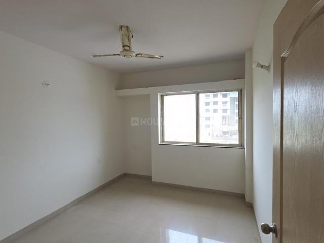 2 BHK Apartment in Indira Nagar for rent Nashik. The reference number is 20970066