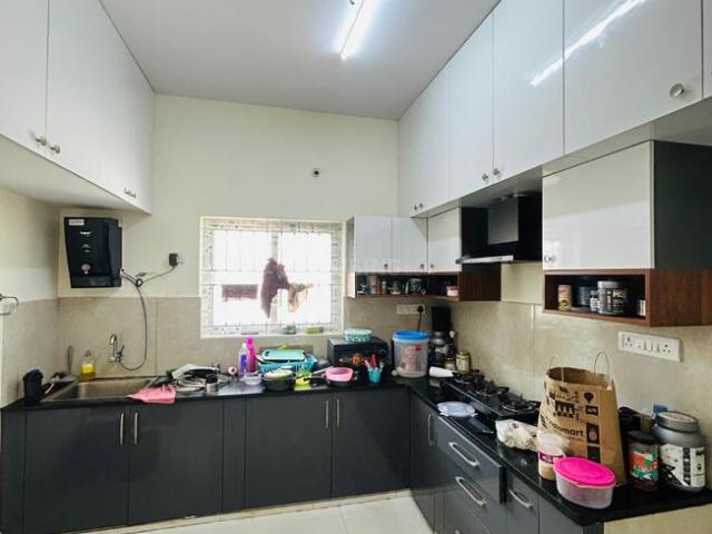 2 BHK Apartment in Indira Nagar for rent Bengaluru. The reference number is 18390124