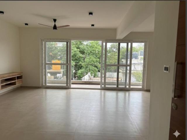 2 BHK Apartment in Indira Nagar for rent Bengaluru. The reference number is 20484706