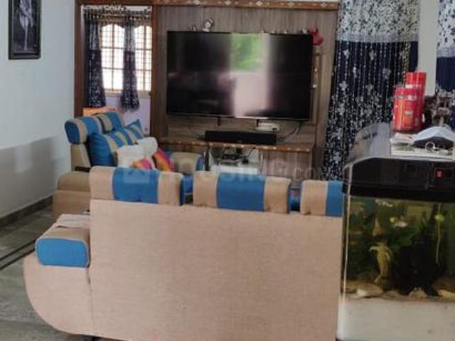 2 BHK Apartment in Indira Nagar for rent Bengaluru. The reference number is 20425617