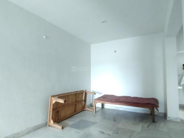 2 BHK Apartment in Indira Nagar for rent Lucknow. The reference number is 14386284