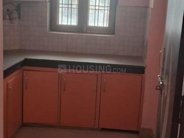 2 BHK Apartment in Indira Nagar for rent Lucknow. The reference number is 19599547