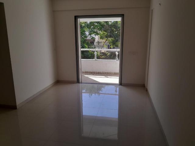 2 BHK Apartment in Indira Nagar for resale Nashik. The reference number is 14002606
