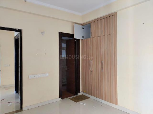 2 BHK Apartment in Indirapuram for rent Ghaziabad. The reference number is 19764422