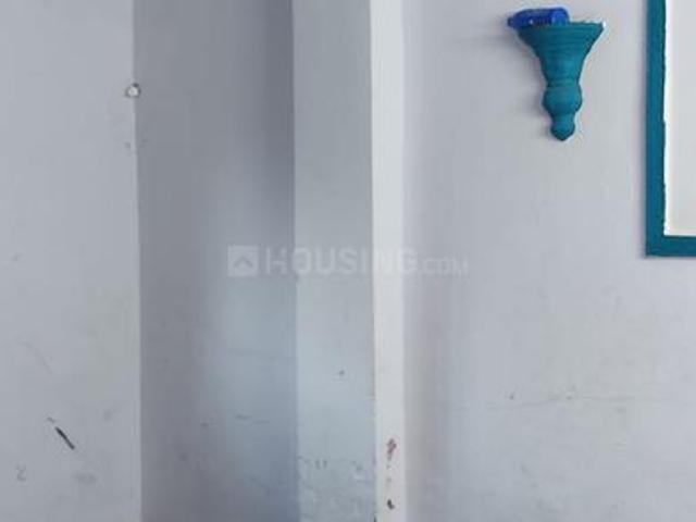 2 BHK Apartment in Indirapuram for resale Ghaziabad. The reference number is 12852750
