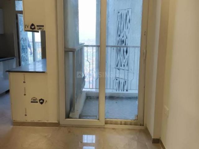 2 BHK Apartment in Indirapuram for resale Ghaziabad. The reference number is 19453954