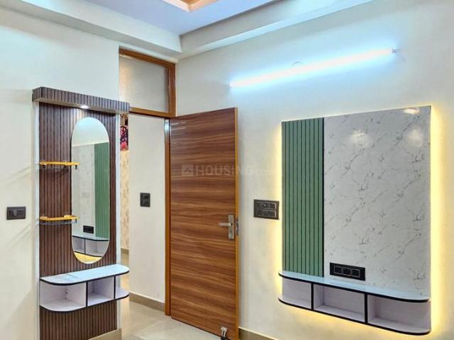 2 BHK Apartment in Indirapuram for resale Ghaziabad. The reference number is 19503207