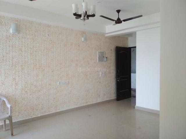 2 BHK Apartment in Indirapuram for resale Ghaziabad. The reference number is 19760289