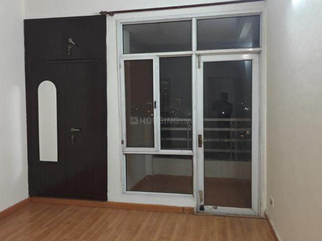 2 BHK Apartment in Indirapuram for resale Ghaziabad. The reference number is 19766622