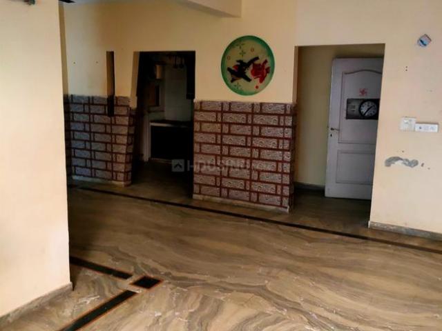 2 BHK Apartment in Indirapuram for resale Ghaziabad. The reference number is 19865224