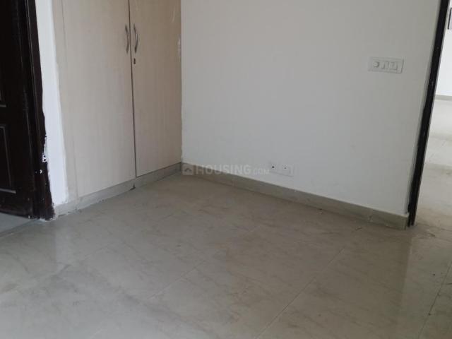 2 BHK Apartment in Indirapuram for resale Ghaziabad. The reference number is 19938524