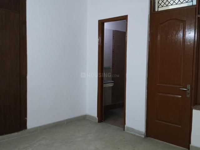 2 BHK Apartment in Indirapuram for resale Ghaziabad. The reference number is 19939043