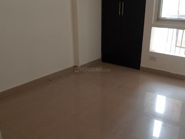 2 BHK Apartment in Indirapuram for resale Ghaziabad. The reference number is 20597156