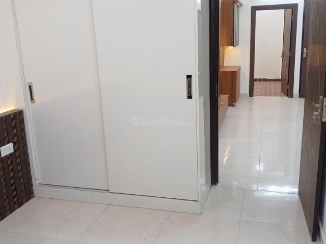 2 BHK Apartment in Indirapuram for resale Ghaziabad. The reference number is 20762589