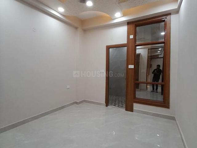 2 BHK Apartment in Indirapuram for resale Ghaziabad. The reference number is 20782540