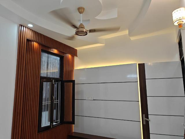 2 BHK Apartment in Indirapuram for resale Ghaziabad. The reference number is 20918266