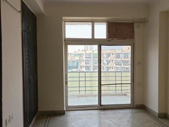 2 BHK Apartment in Indirapuram for resale Ghaziabad. The reference number is 20134610