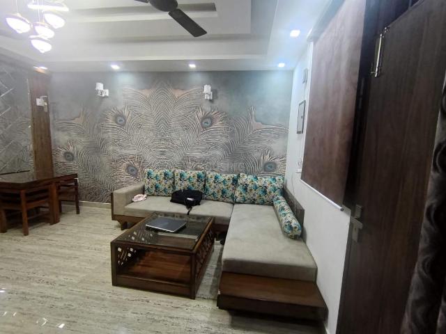 2 BHK Apartment in Indirapuram for resale Ghaziabad. The reference number is 20171718