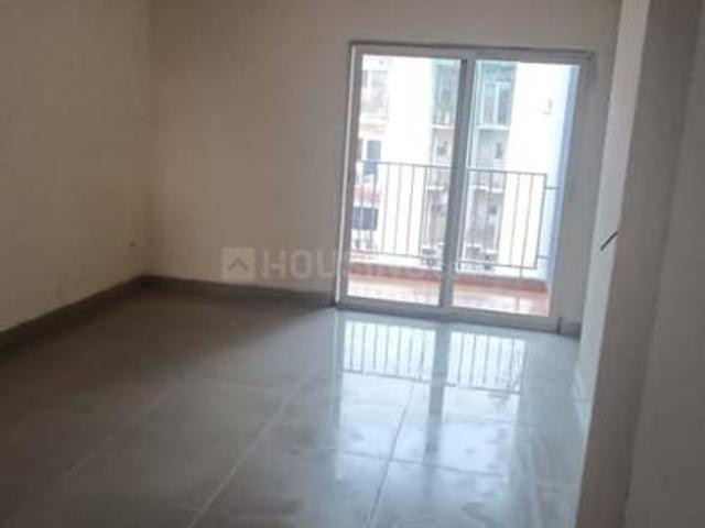 2 BHK Apartment in Indraprashtha Yojna for resale Ghaziabad. The reference number is 17200356