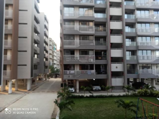 2 BHK Apartment in Isanpur for resale Ahmedabad. The reference number is 11332784