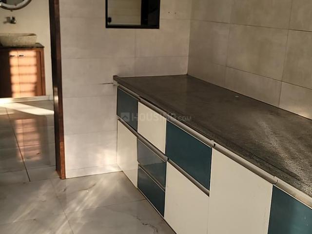 2 BHK Apartment in Jodhpur for rent Ahmedabad. The reference number is 16936473