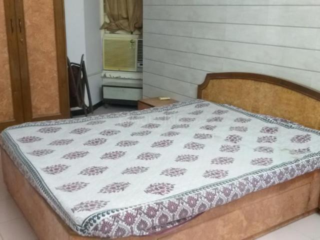 2 BHK Apartment in Jodhpur for rent Ahmedabad. The reference number is 19872791