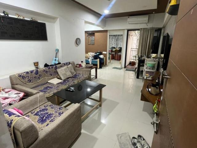 2 BHK Apartment in Jodhpur for rent Ahmedabad. The reference number is 20563260