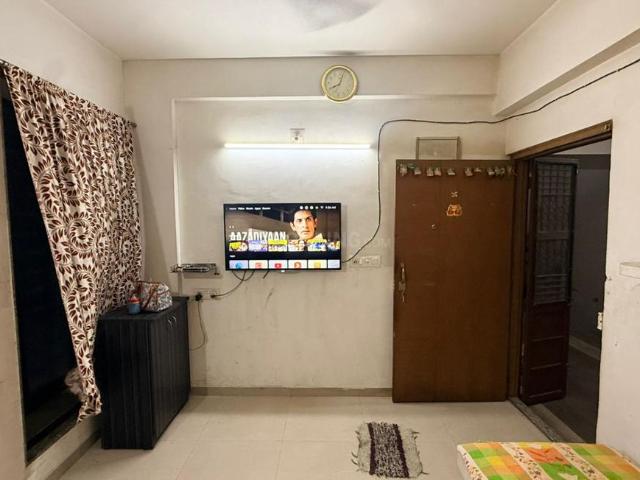 2 BHK Apartment in Jodhpur for rent Ahmedabad. The reference number is 20316662
