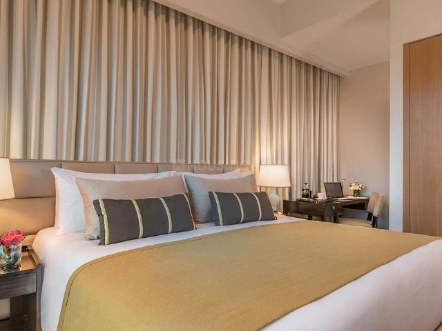 2 BHK Apartment in Jogeshwari West for resale Mumbai. The reference number is 18306899