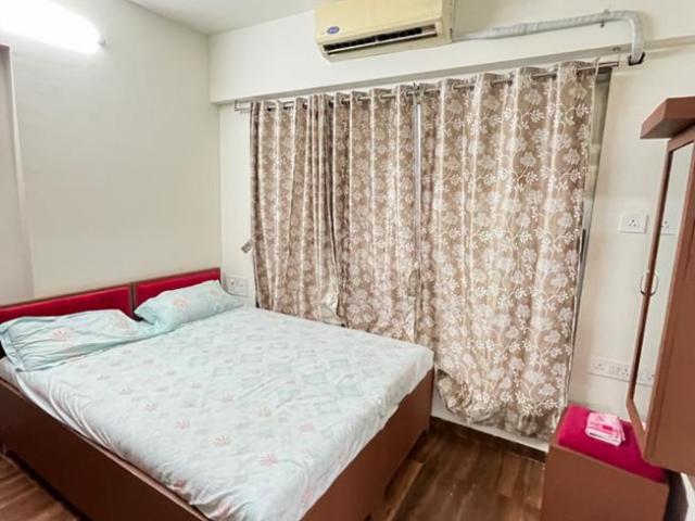 2 BHK Apartment in Jogeshwari East for resale Mumbai. The reference number is 15027581