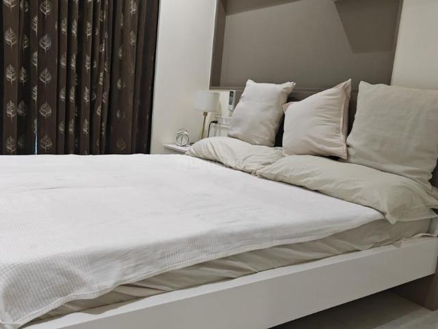 2 BHK Apartment in Jogeshwari East for resale Mumbai. The reference number is 17688539