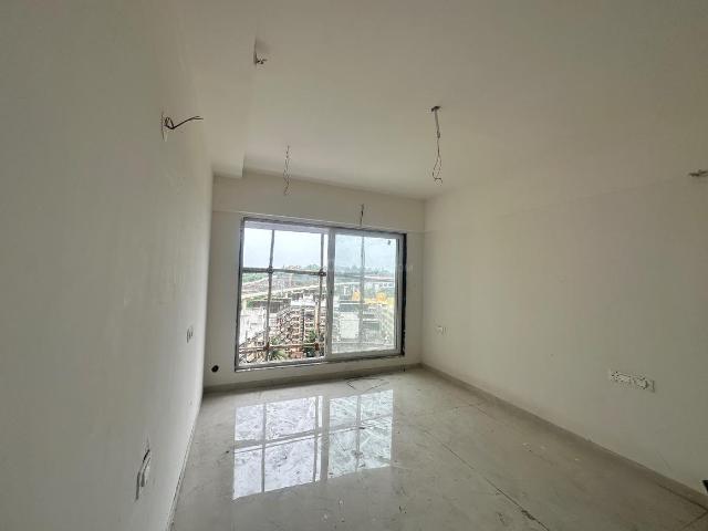 2 BHK Apartment in Jogeshwari East for resale Mumbai. The reference number is 20902128