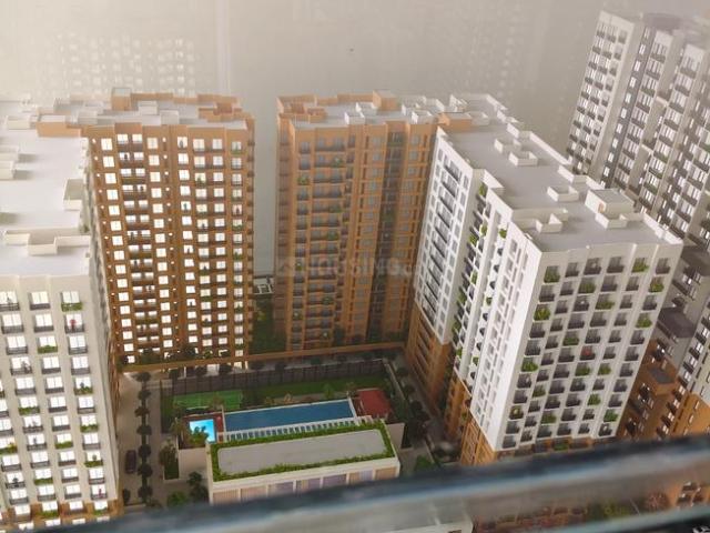 2 BHK Apartment in Joka for resale Kolkata. The reference number is 17780880