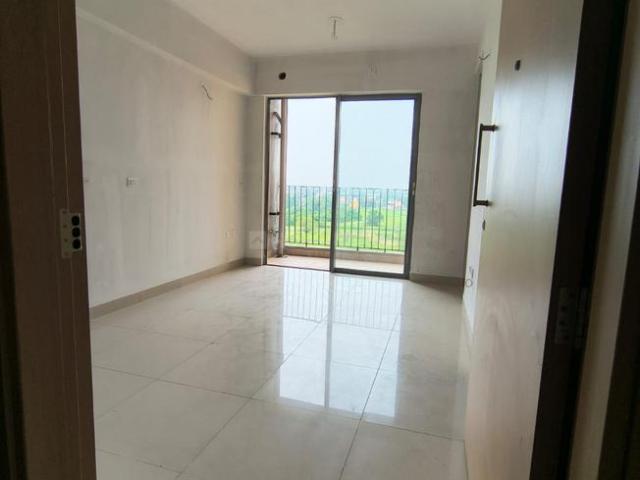 2 BHK Apartment in Joka for resale Kolkata. The reference number is 19963495