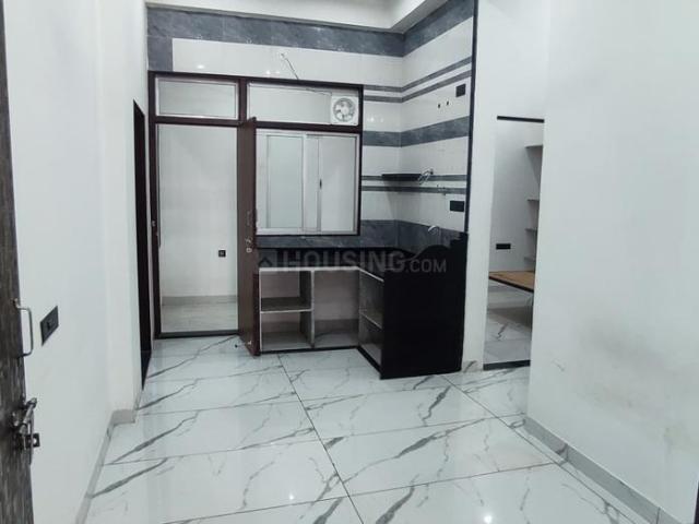2 BHK Apartment in Jat Colony for rent Sikar. The reference number is 17630435