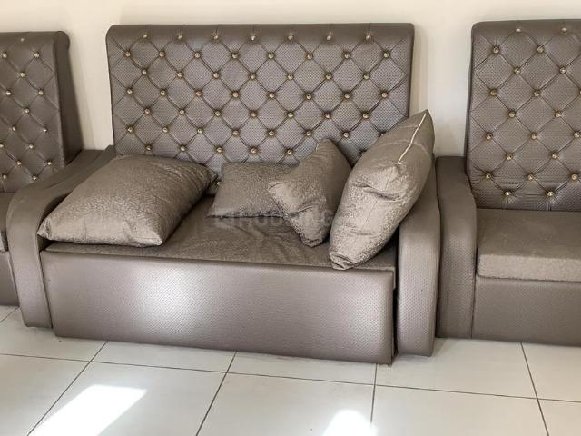 2 BHK Apartment in Jaypee Greens for rent Greater Noida. The reference number is 8706890