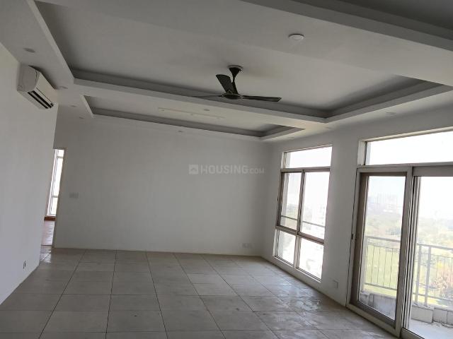 2 BHK Apartment in Jaypee Greens for resale Greater Noida. The reference number is 19880679